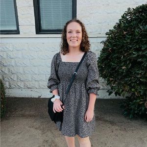 Meet your Posher, Lydia